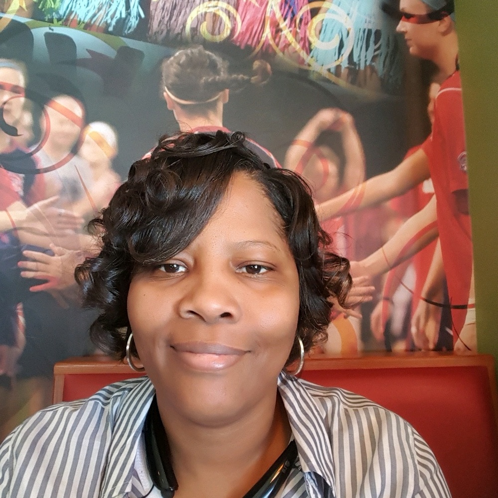 Meet your Posher, Teresa